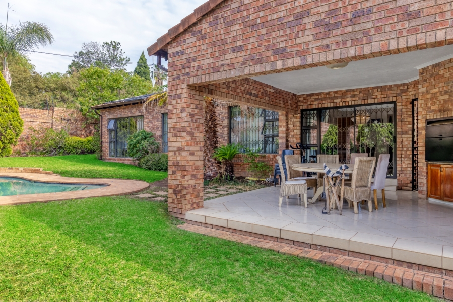 4 Bedroom Property for Sale in Noordhang Gauteng