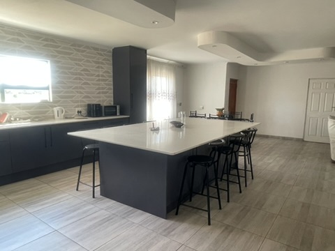 5 Bedroom Property for Sale in Blue Saddle Ranches Gauteng