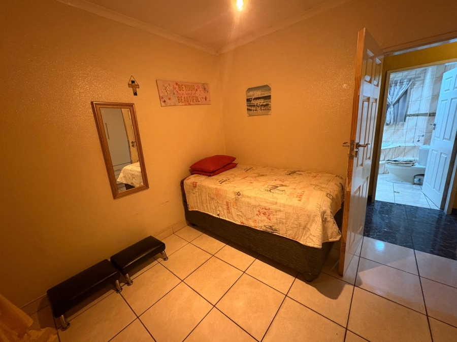 4 Bedroom Property for Sale in Delmore Park Gauteng