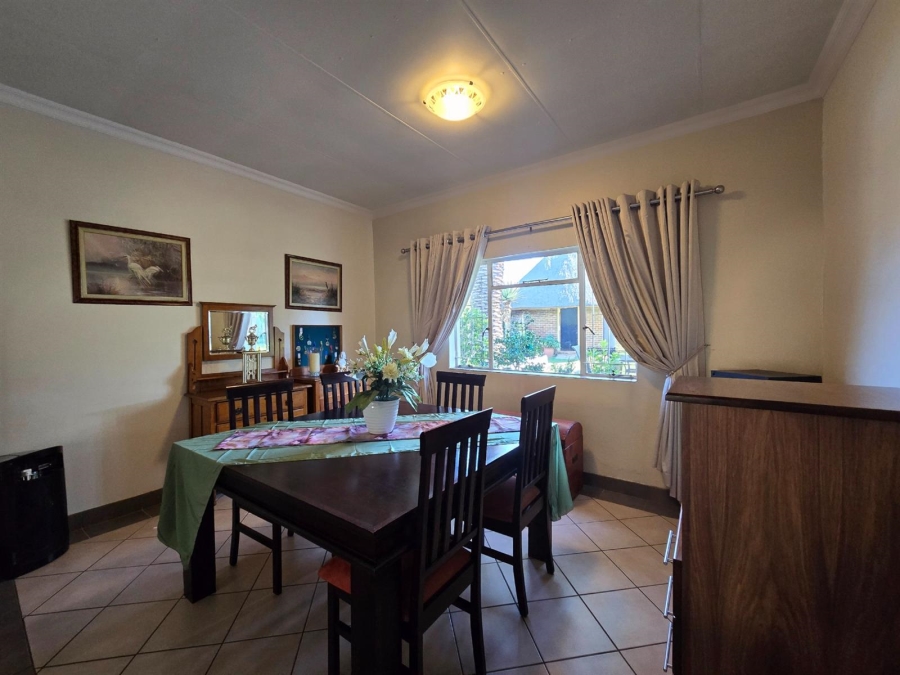 4 Bedroom Property for Sale in Walkerville Gauteng