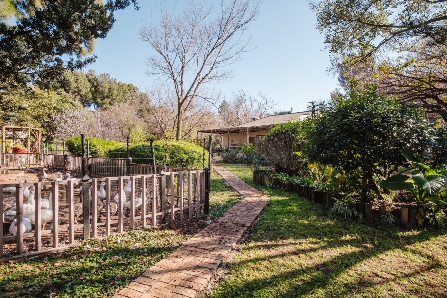 4 Bedroom Property for Sale in Golf View Gauteng