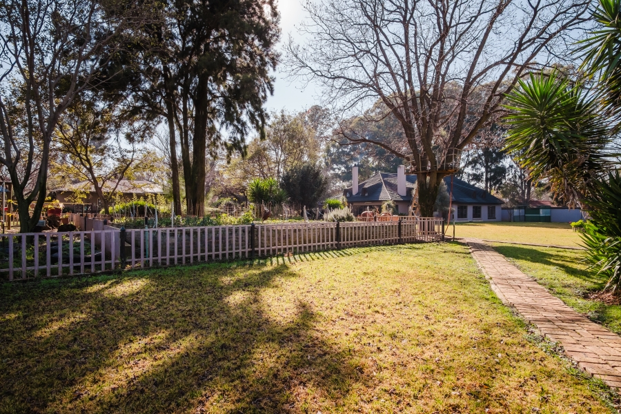 4 Bedroom Property for Sale in Golf View Gauteng