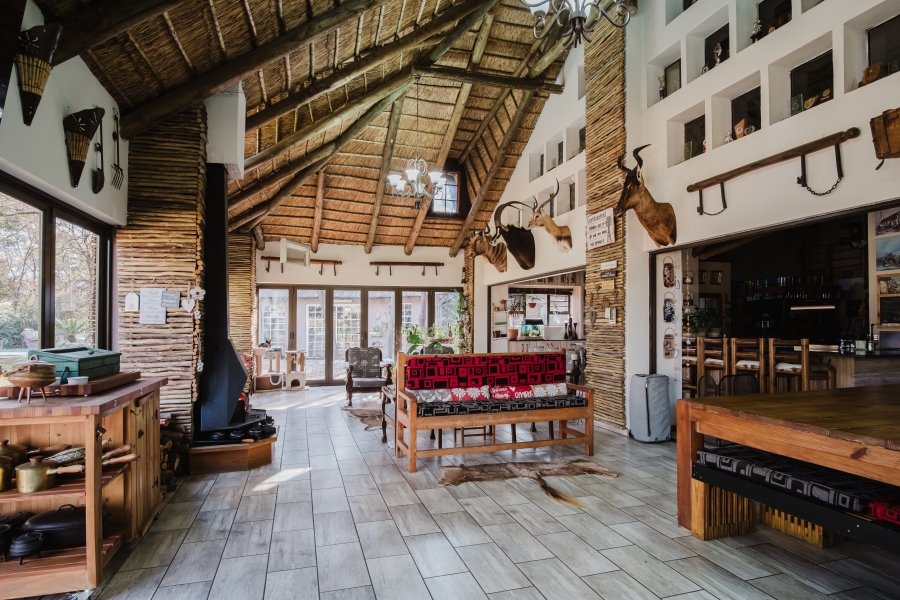 4 Bedroom Property for Sale in Golf View Gauteng