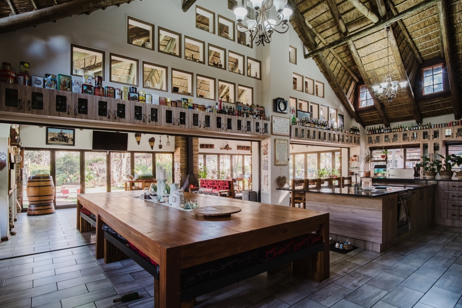 4 Bedroom Property for Sale in Golf View Gauteng