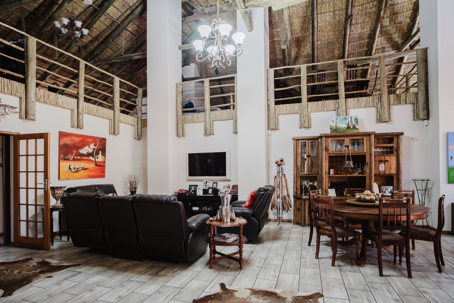 4 Bedroom Property for Sale in Golf View Gauteng