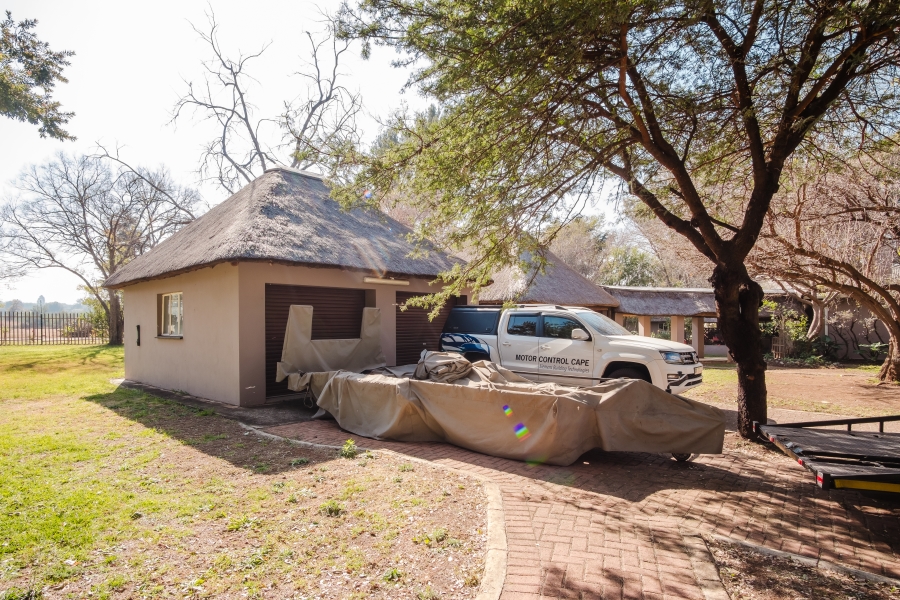 4 Bedroom Property for Sale in Golf View Gauteng