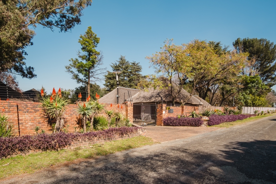 4 Bedroom Property for Sale in Golf View Gauteng