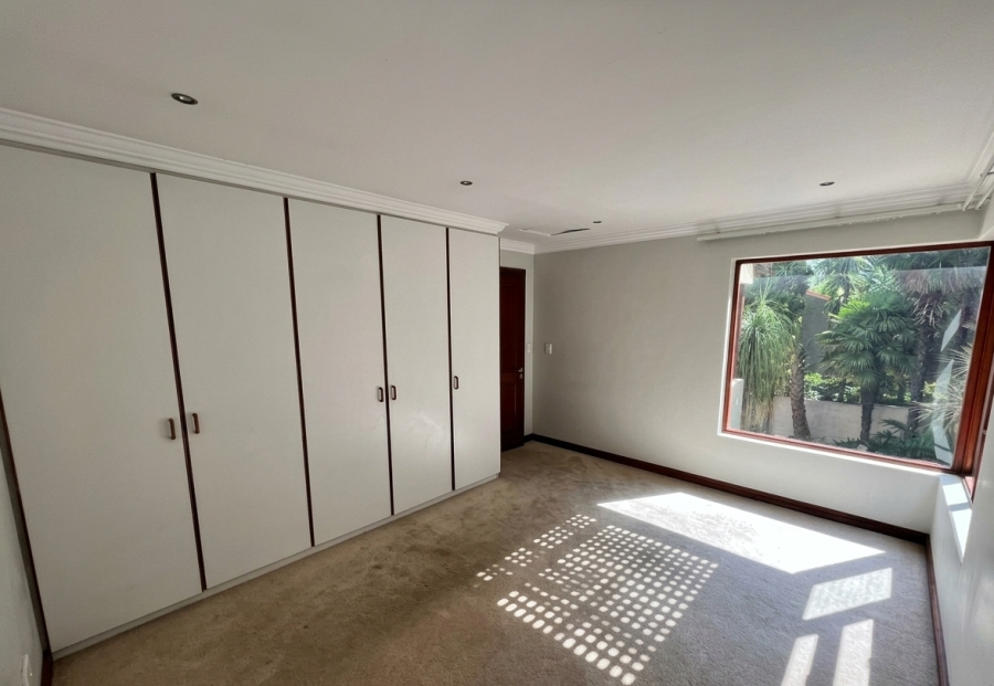 4 Bedroom Property for Sale in Bedford Gardens Gauteng