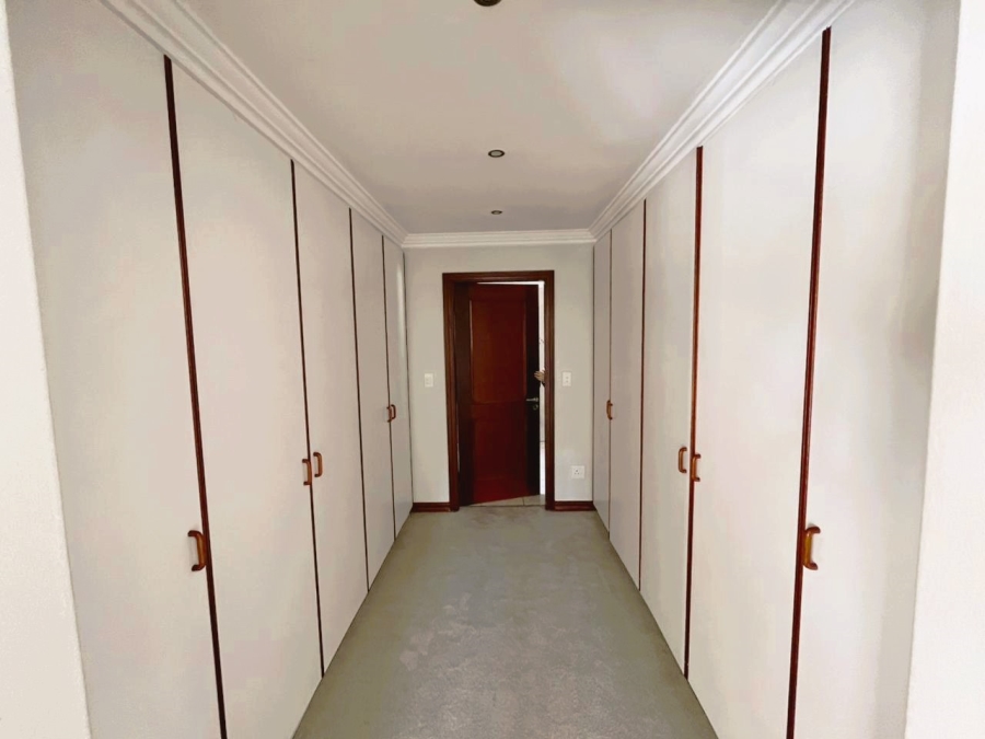 4 Bedroom Property for Sale in Bedford Gardens Gauteng