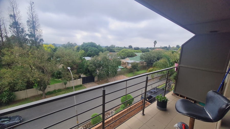 To Let 1 Bedroom Property for Rent in Edenvale Central Gauteng
