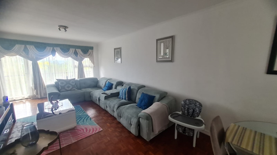 To Let 1 Bedroom Property for Rent in Edenvale Central Gauteng