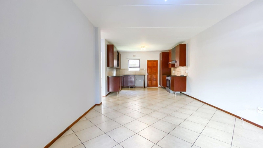 2 Bedroom Property for Sale in Albertsdal Gauteng