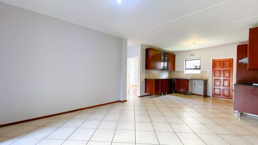 2 Bedroom Property for Sale in Albertsdal Gauteng