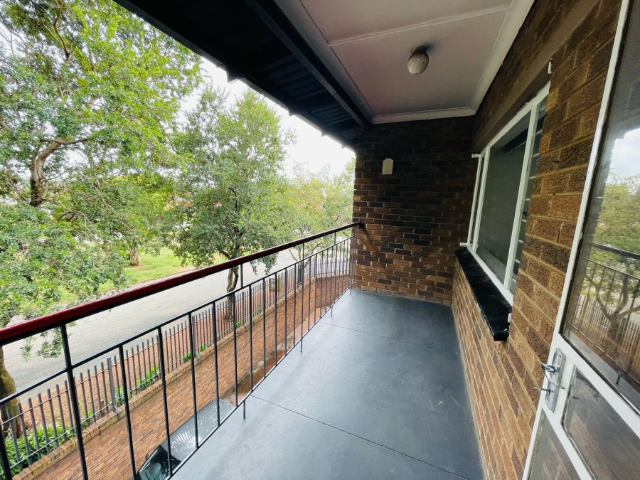 To Let 2 Bedroom Property for Rent in Edleen Gauteng