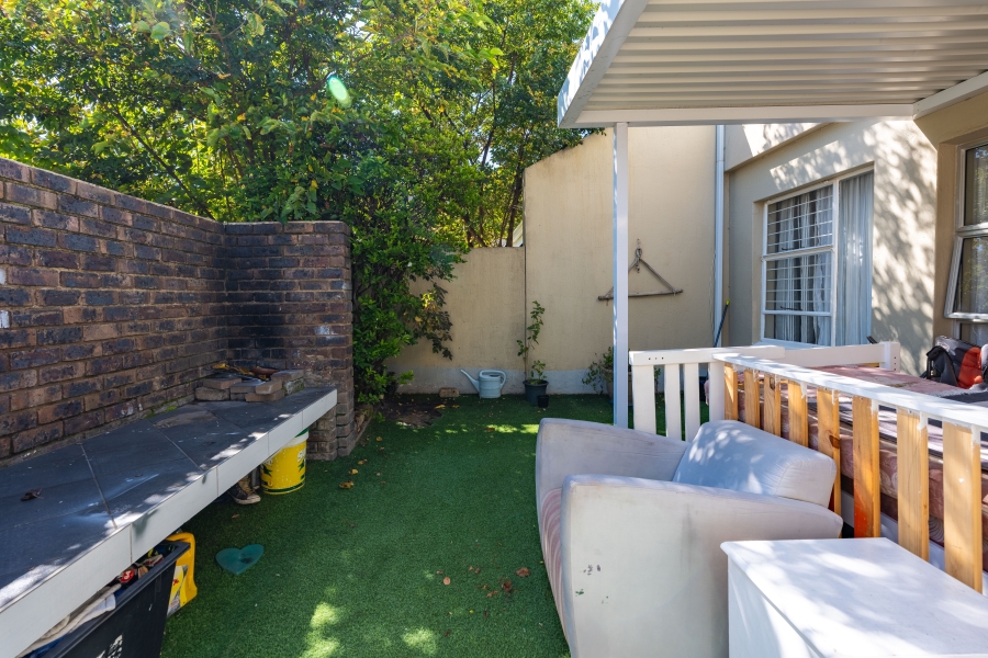 3 Bedroom Property for Sale in Broadacres Gauteng