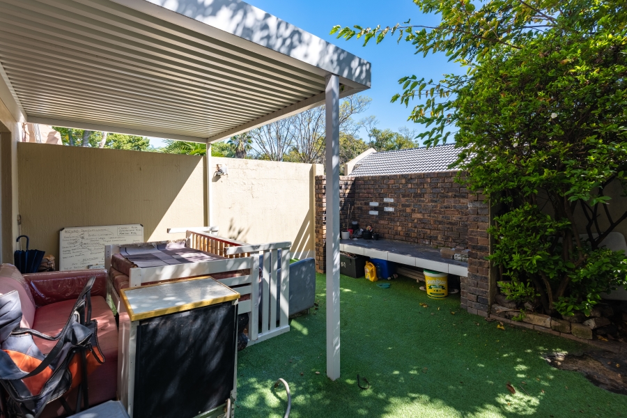3 Bedroom Property for Sale in Broadacres Gauteng
