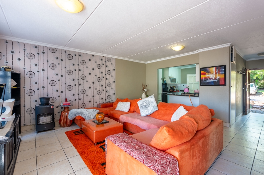 3 Bedroom Property for Sale in Broadacres Gauteng