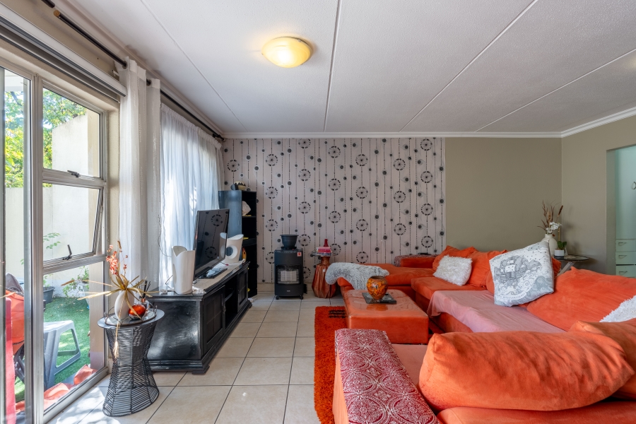 3 Bedroom Property for Sale in Broadacres Gauteng