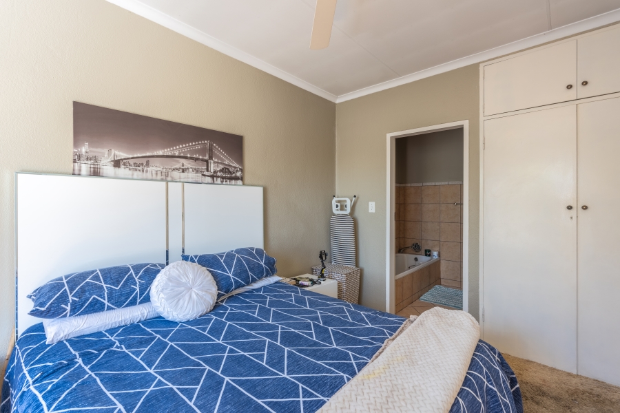 3 Bedroom Property for Sale in Broadacres Gauteng