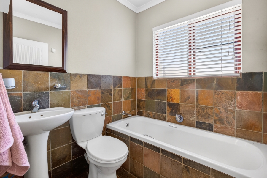 3 Bedroom Property for Sale in Craigavon Gauteng