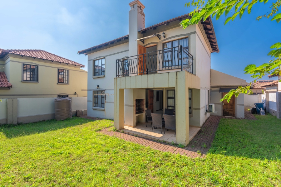 To Let 3 Bedroom Property for Rent in Broadacres Gauteng