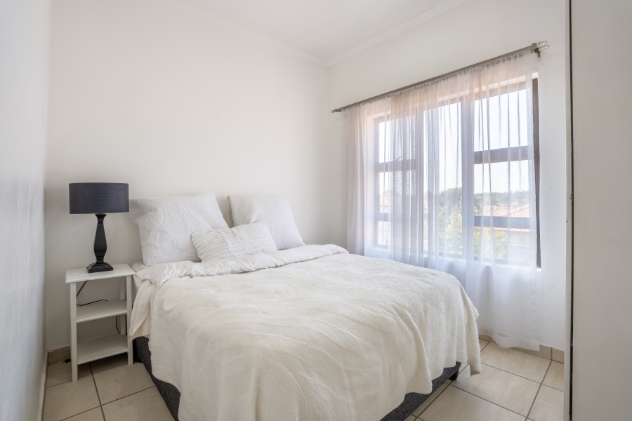 To Let 3 Bedroom Property for Rent in Broadacres Gauteng