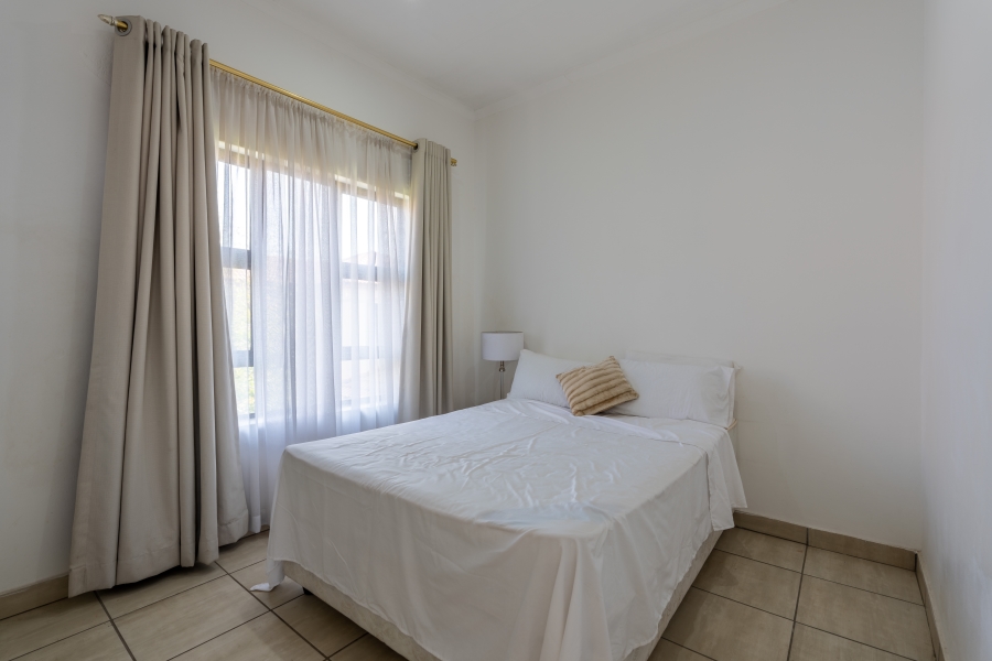 To Let 3 Bedroom Property for Rent in Broadacres Gauteng