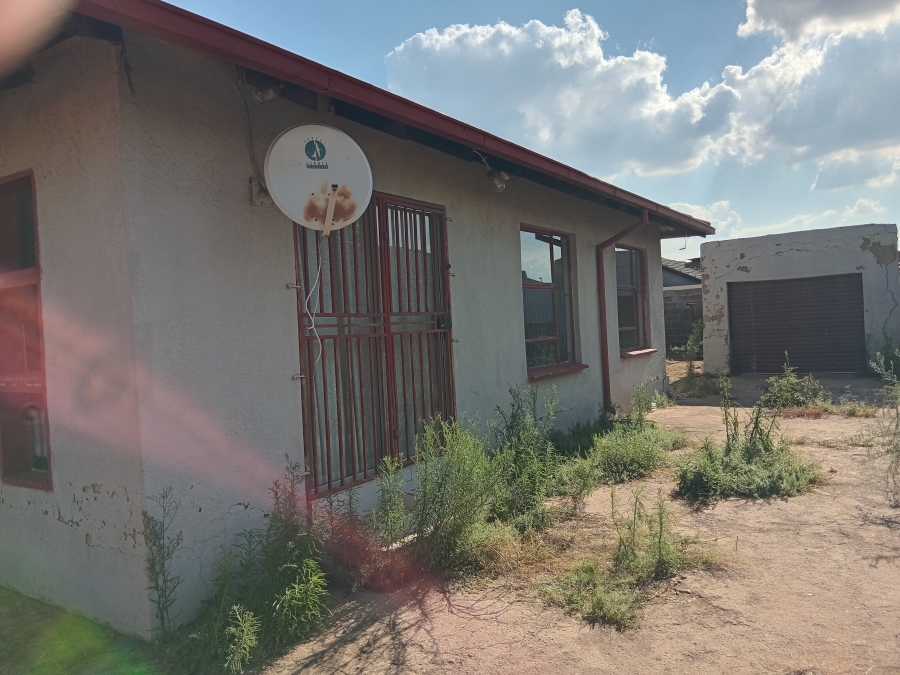 3 Bedroom Property for Sale in Birch Acres Gauteng