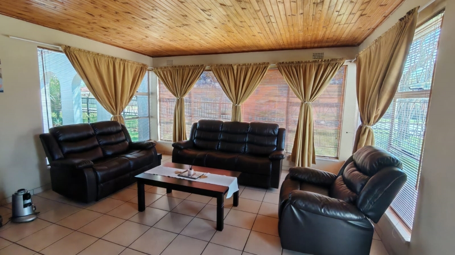 3 Bedroom Property for Sale in Dalview Gauteng