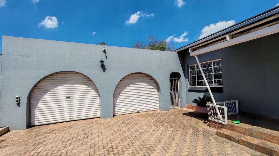 3 Bedroom Property for Sale in Dalview Gauteng