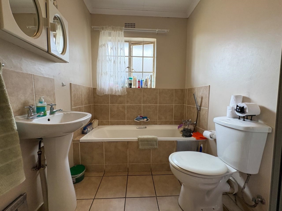 2 Bedroom Property for Sale in Minnebron Gauteng