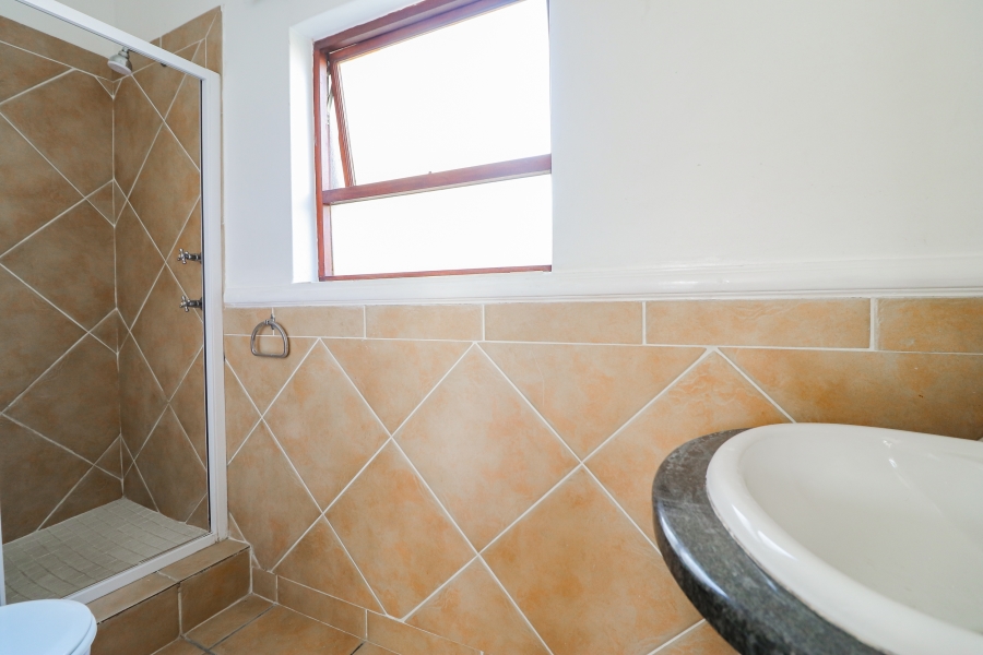 To Let 1 Bedroom Property for Rent in Morningside Gauteng