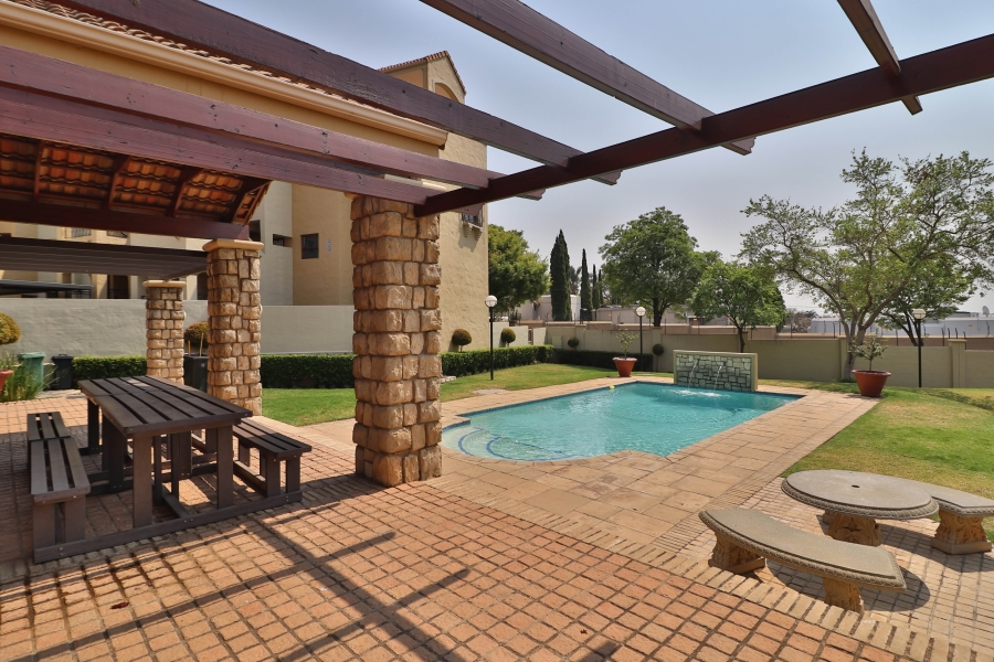 To Let 1 Bedroom Property for Rent in Morningside Gauteng
