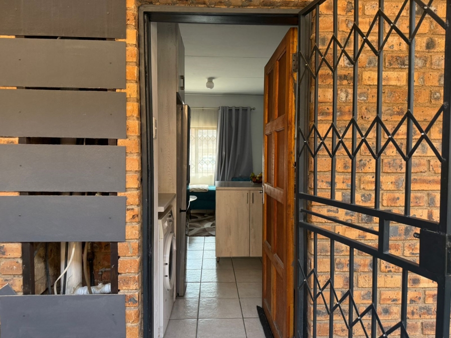 1 Bedroom Property for Sale in Witfield Gauteng