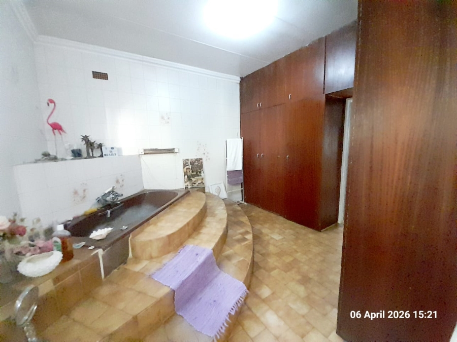 4 Bedroom Property for Sale in Pretoria North Gauteng