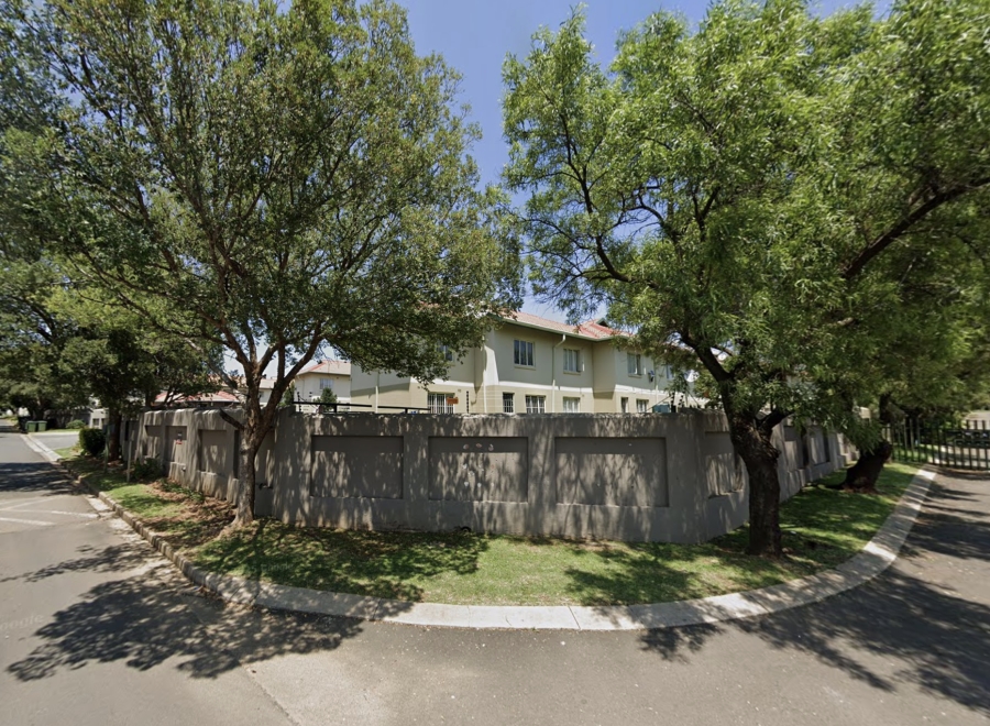 2 Bedroom Property for Sale in Eden Glen Gauteng