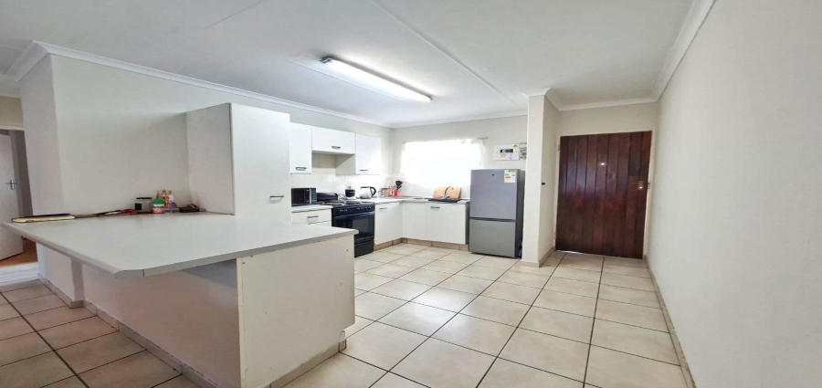2 Bedroom Property for Sale in Vorna Valley Gauteng