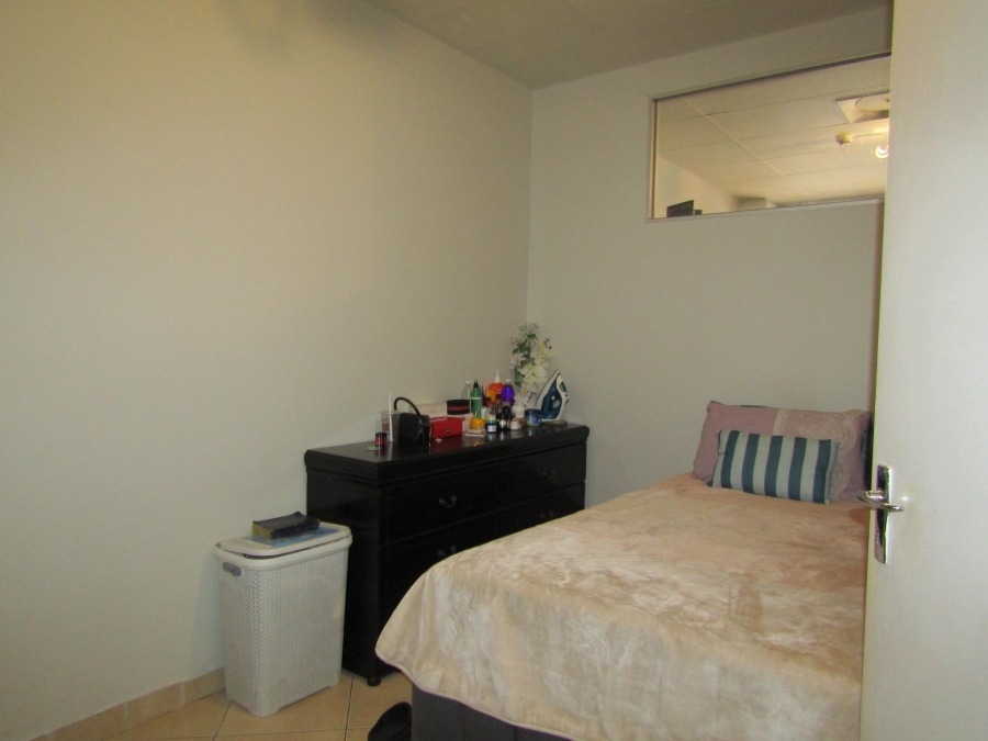 1 Bedroom Property for Sale in Johannesburg Central Gauteng