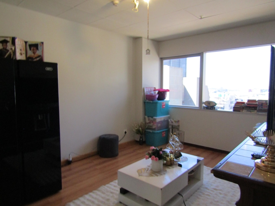 1 Bedroom Property for Sale in Johannesburg Central Gauteng