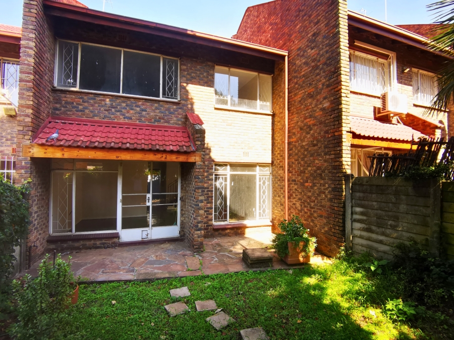 2 Bedroom Property for Sale in Lyndhurst Gauteng