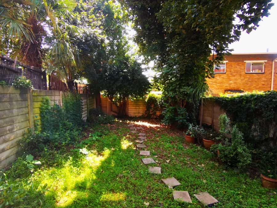 2 Bedroom Property for Sale in Lyndhurst Gauteng
