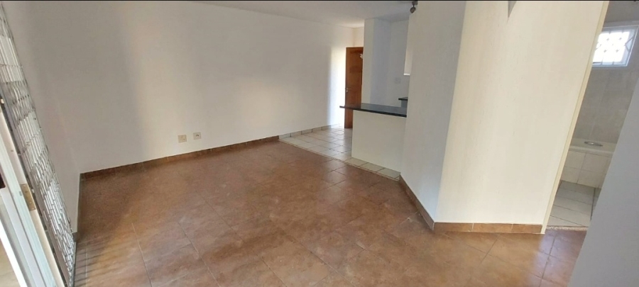 2 Bedroom Property for Sale in Bromhof Gauteng