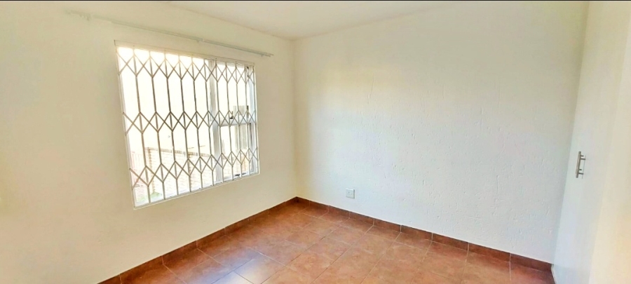 2 Bedroom Property for Sale in Bromhof Gauteng