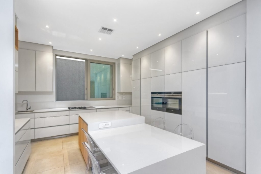 4 Bedroom Property for Sale in Morningside Gauteng