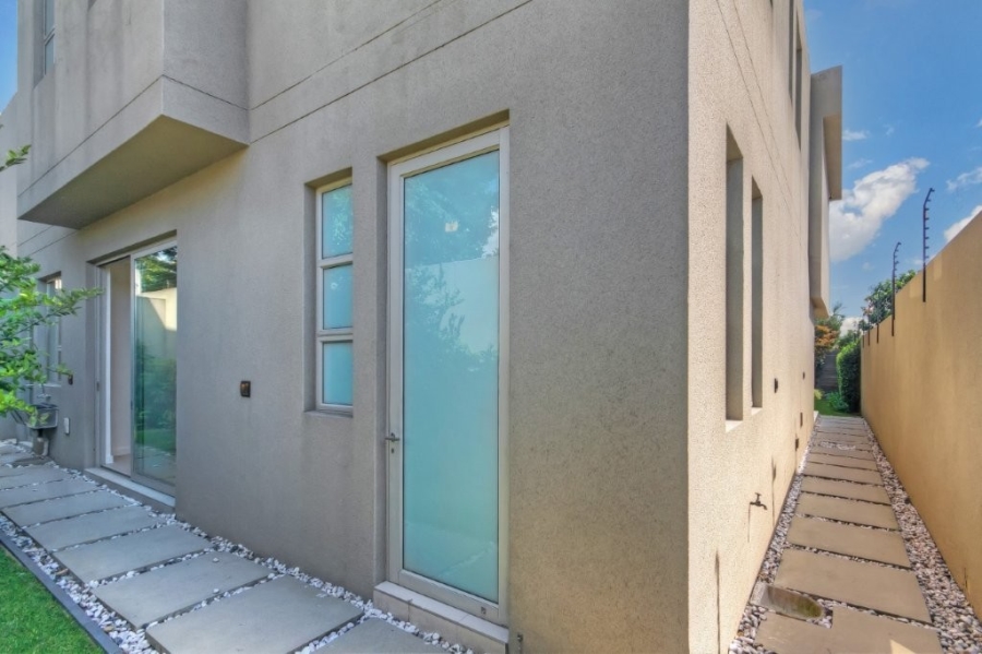 4 Bedroom Property for Sale in Morningside Gauteng