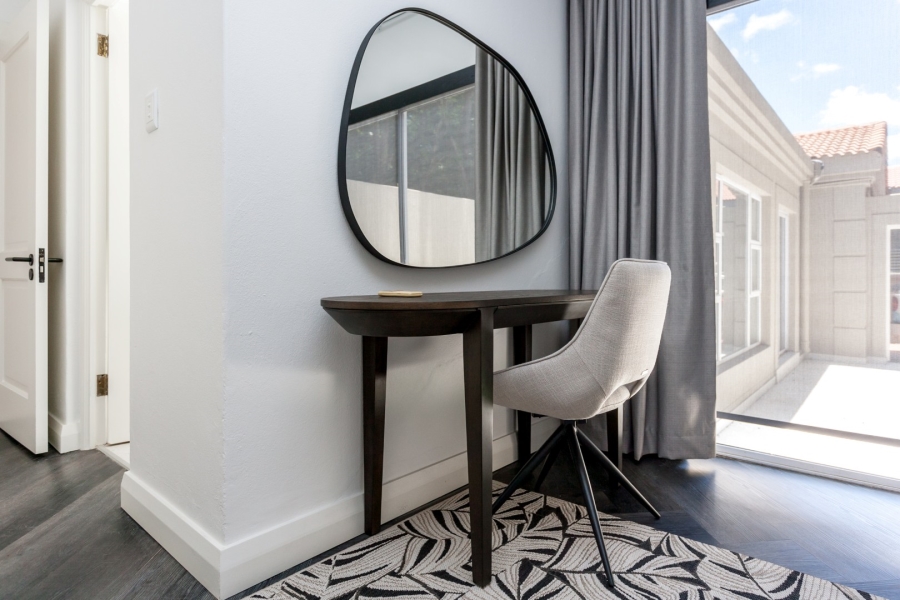 To Let 4 Bedroom Property for Rent in Atholl Gauteng