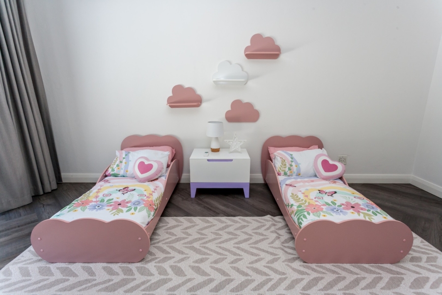 To Let 4 Bedroom Property for Rent in Atholl Gauteng