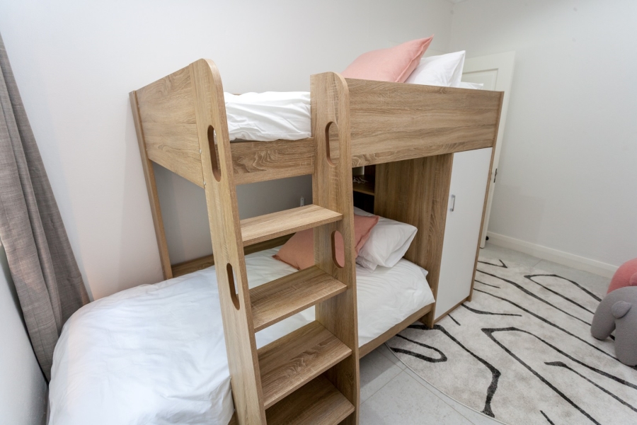 To Let 4 Bedroom Property for Rent in Atholl Gauteng