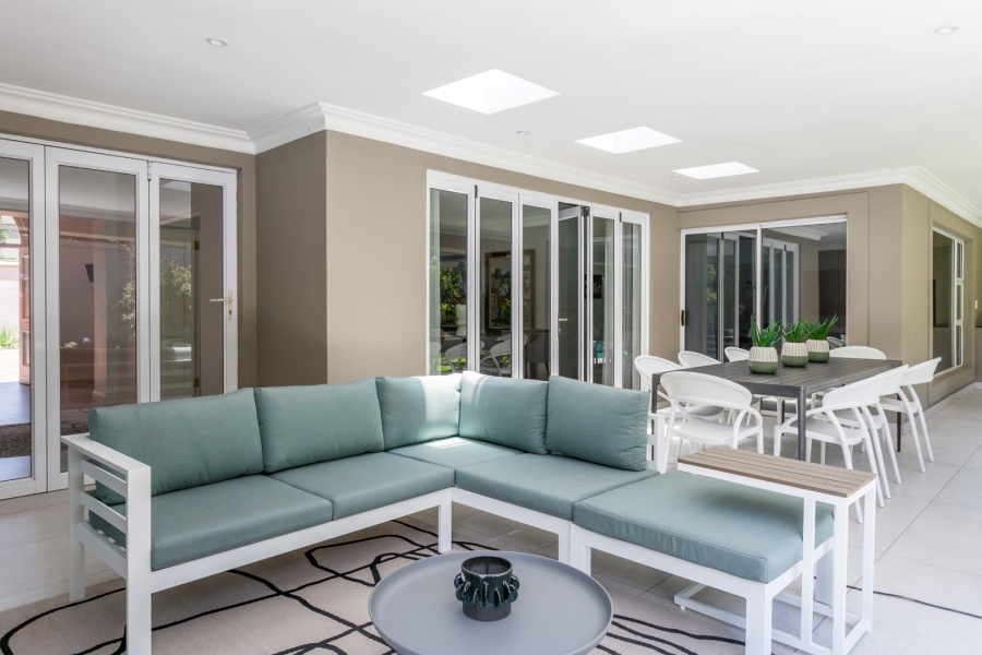 To Let 4 Bedroom Property for Rent in Atholl Gauteng