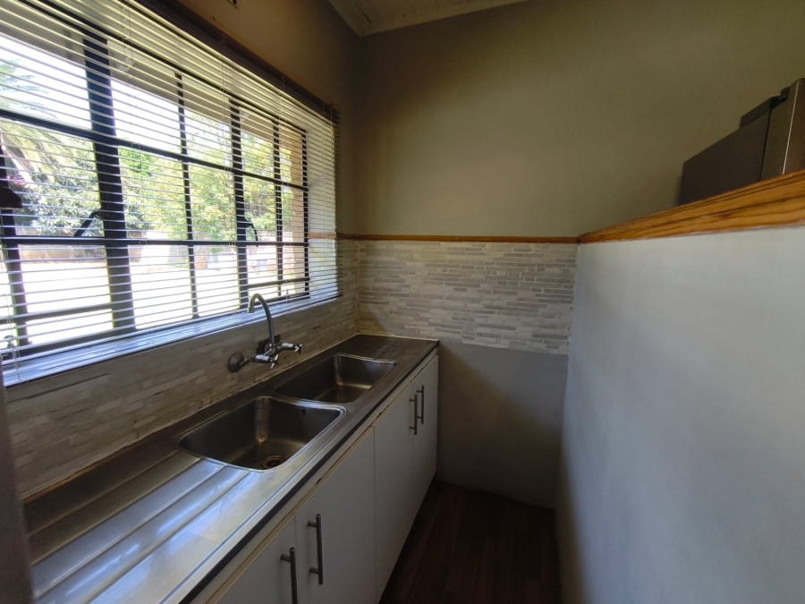 4 Bedroom Property for Sale in Brackenhurst Gauteng